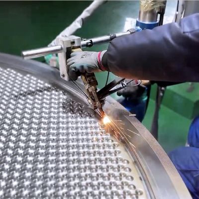 수소 생산을 위한 고효율의 알칼리 전해질